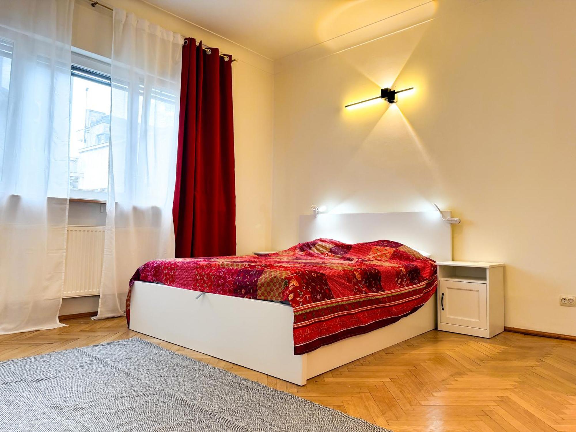 Central Retreat Apartments Букурещ Екстериор снимка